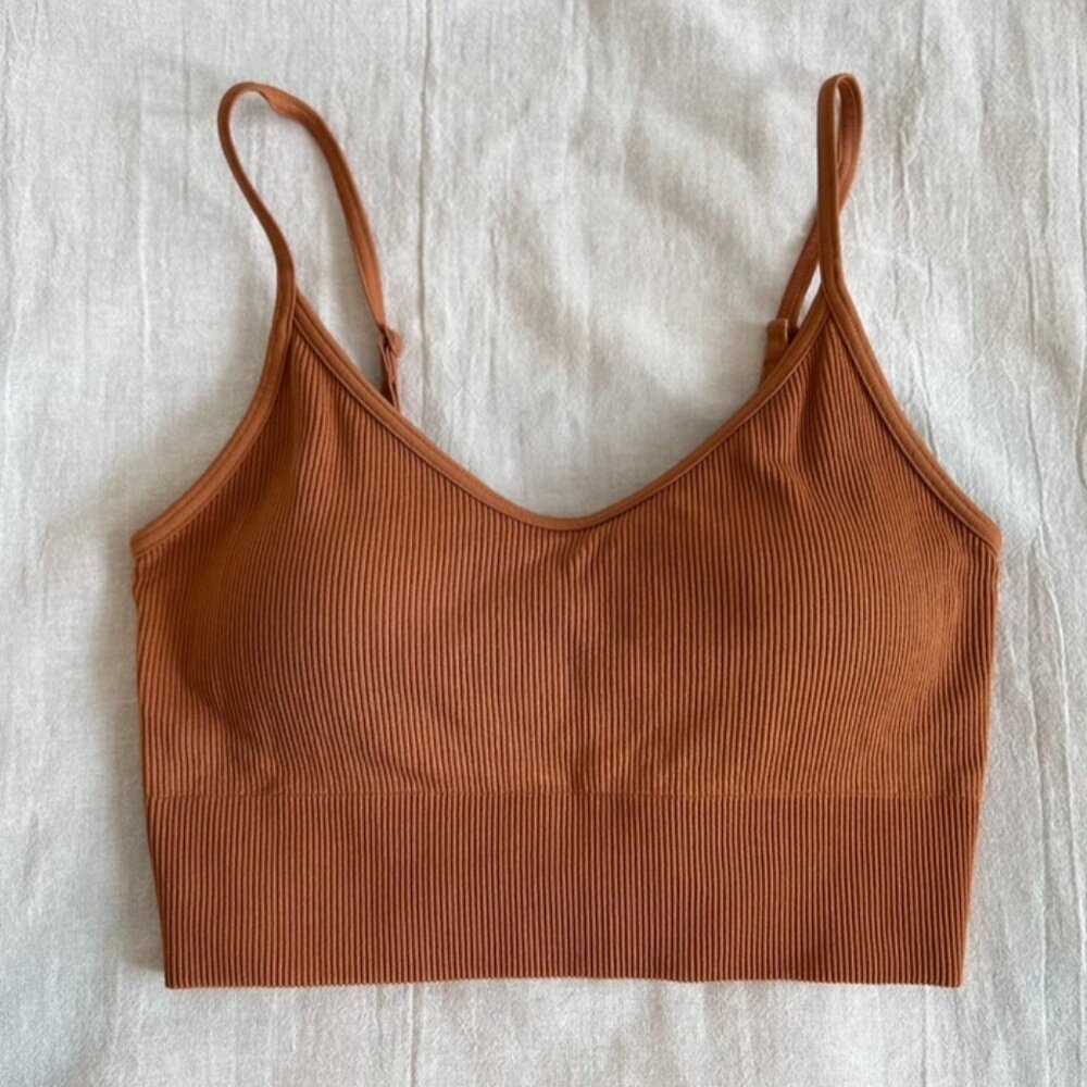 Uniqlo Seamless Half Bra Camisole